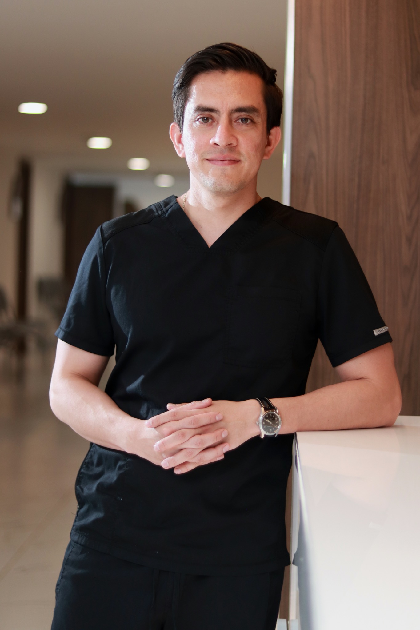 Dr. Christopher Dávalos, especialista en Urología